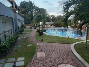 Imbassai - Piscina, Praia e Rio